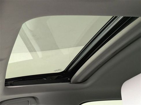 Used 2018 Honda CR-V EX-L image 25