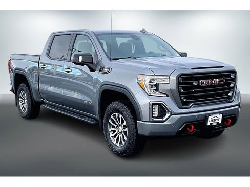 Used 2022 GMC Sierra 1500 AT4 w/ AT4 Premium Package image 3