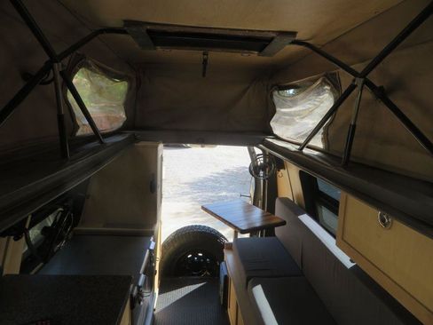 Used 2012 Ford E-250 and Econoline 250 Extended w/ Commercial Cargo Van Pkg RWD image 17