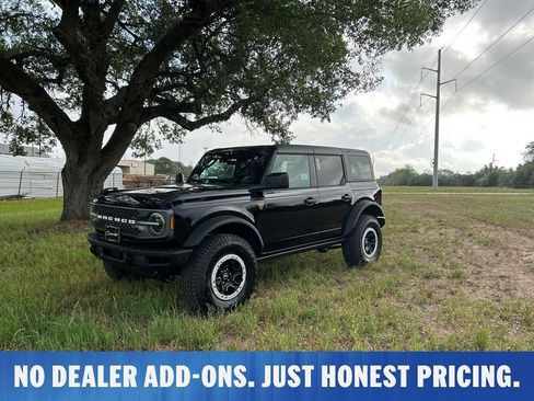New 2026 Ford Bronco Badlands AWD/4WD image 1