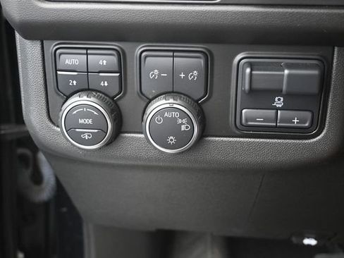 Used 2023 Chevrolet Tahoe High Country w/ Advanced Technology Package AWD/4WD image 38