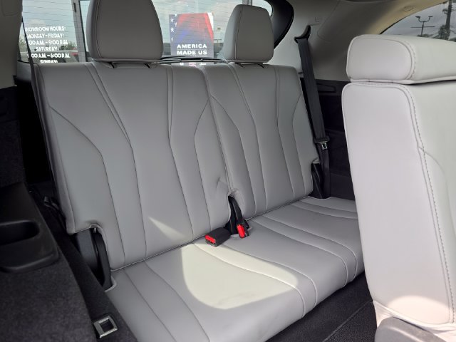 Used 2024 Acura MDX w/ Technology Package FWD image 46