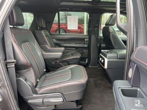 Used 2022 Ford Expedition Max Limited AWD/4WD image 17
