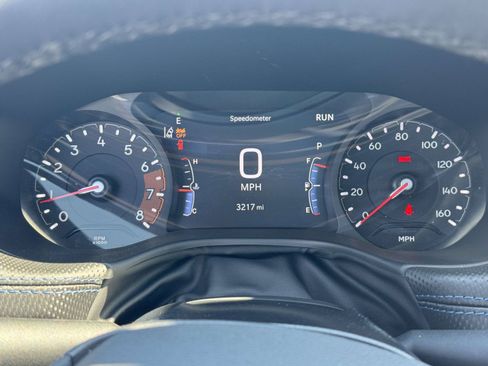 Used 2025 Jeep Compass Limited w/ Sun & Sound Group AWD/4WD image 23