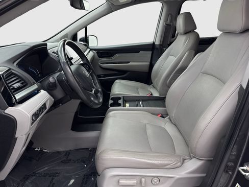Used 2019 Honda Odyssey Elite image 17