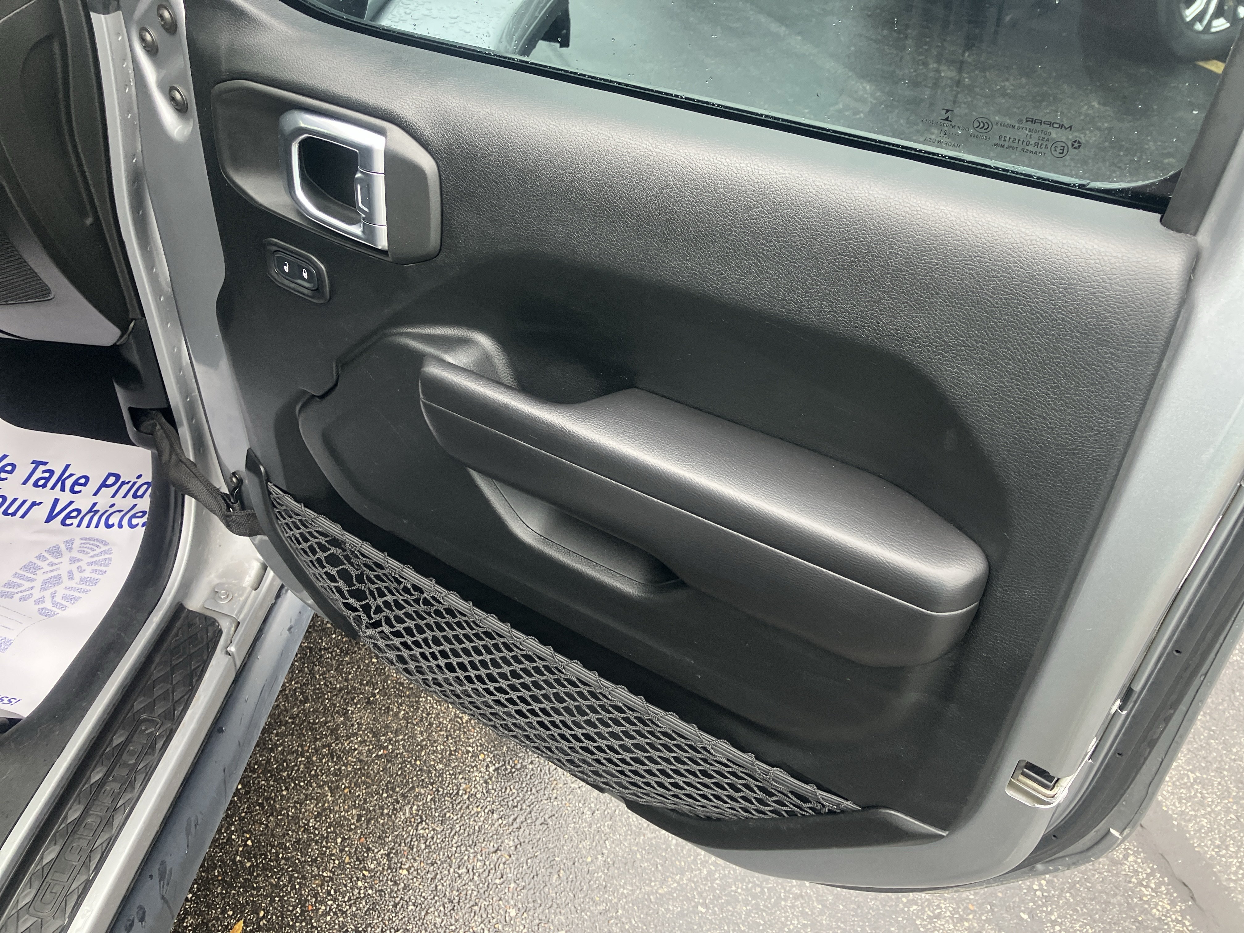 Used 2021 Jeep Gladiator Sport AWD/4WD image 10