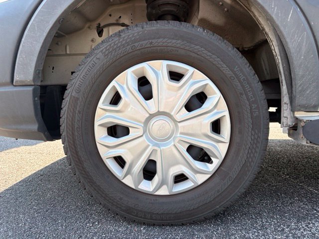 Used 2025 Ford Transit 250 Low Roof w/ Exterior Upgrade Package RWD image 17