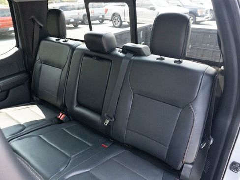 Used 2024 Ford F250 Lariat w/ Lariat Ultimate Package AWD/4WD image 24