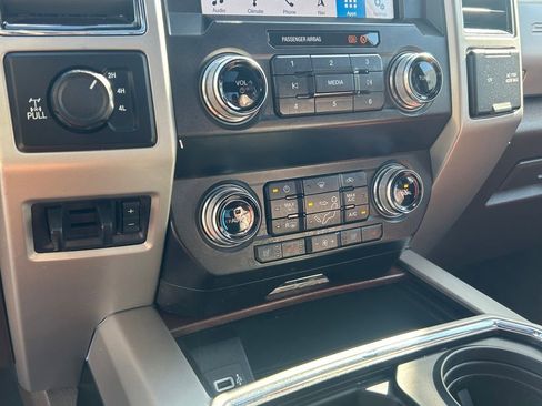 Used 2019 Ford F350 King Ranch w/ King Ranch Ultimate Package image 43