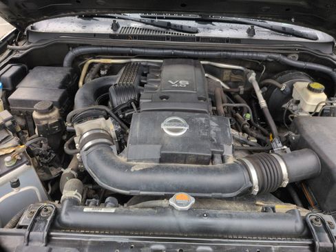 Used 2015 Nissan Frontier SV AWD/4WD image 35