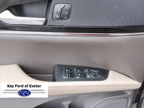 Used 2023 Lincoln Nautilus AWD w/ Premium Package image 25