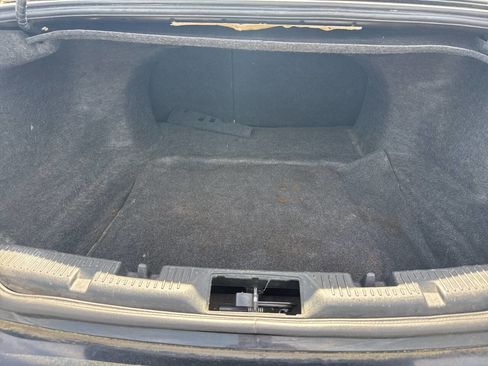 Used 2014 Ford Taurus Limited FWD image 9