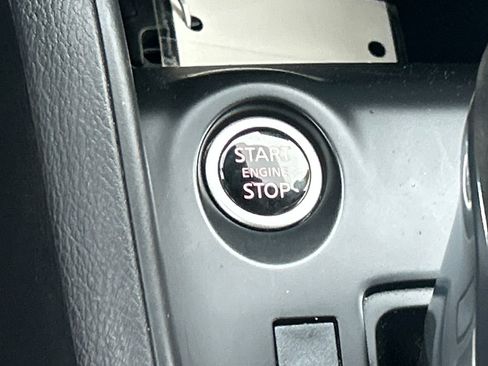 Used 2023 Nissan Kicks S image 23