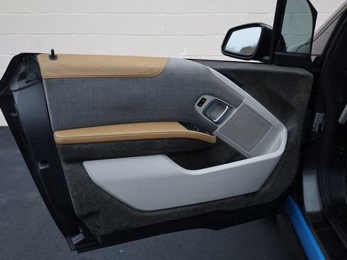 Used 2015 BMW i3 image 12