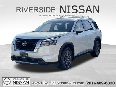 Certified 2024 Nissan Pathfinder SL w/ SL Premium Package