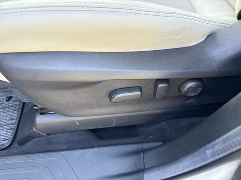 Certified 2025 Subaru Ascent Limited AWD/4WD image 12