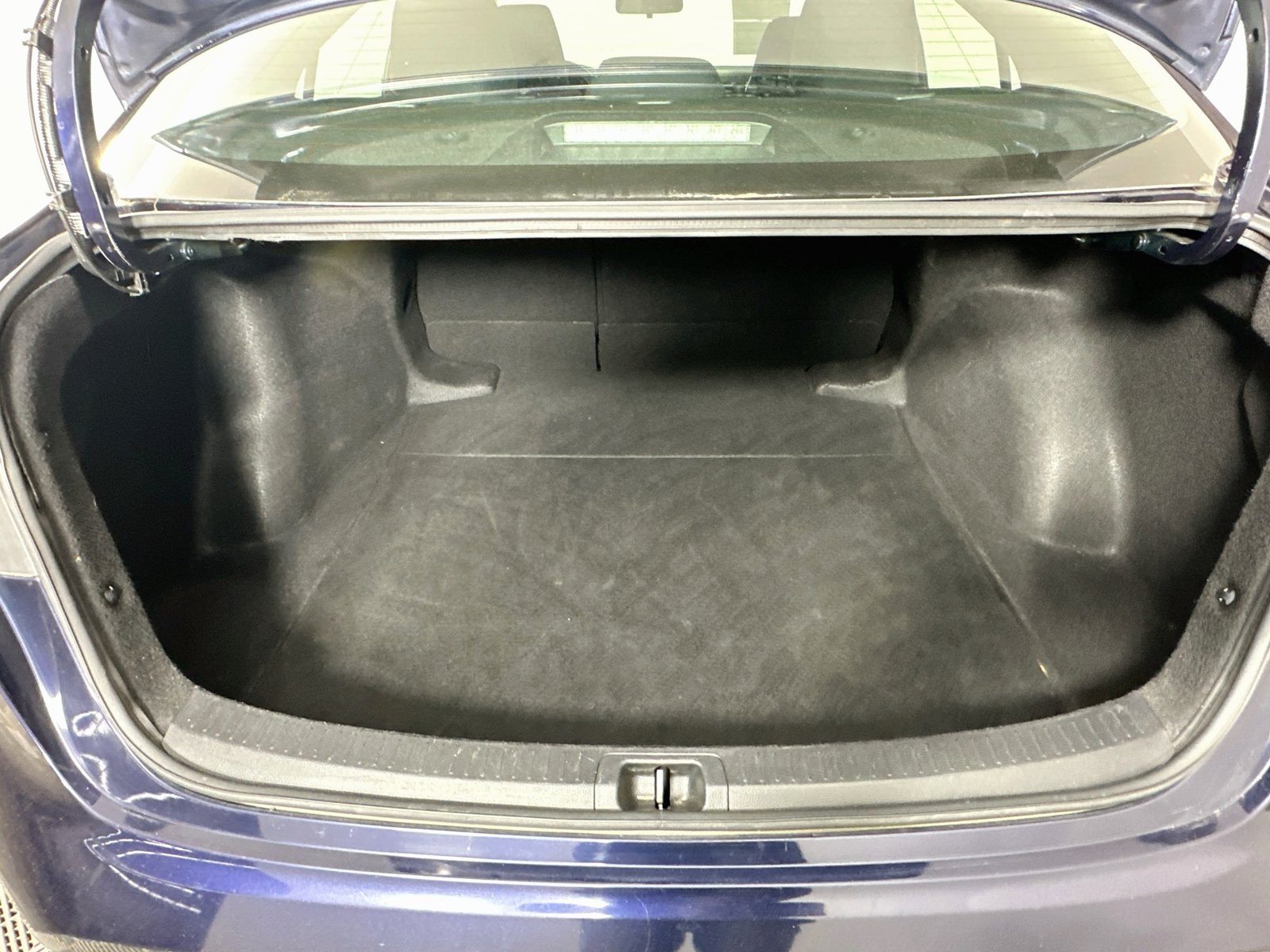 Used 2023 Toyota Corolla LE FWD image 25