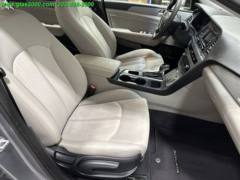 Used 2016 Hyundai Sonata SE image 5