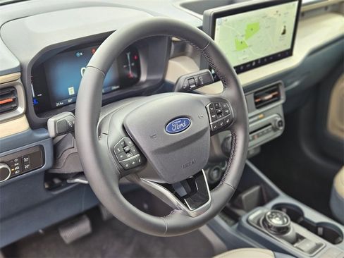 New 2025 Ford Maverick Lariat image 19