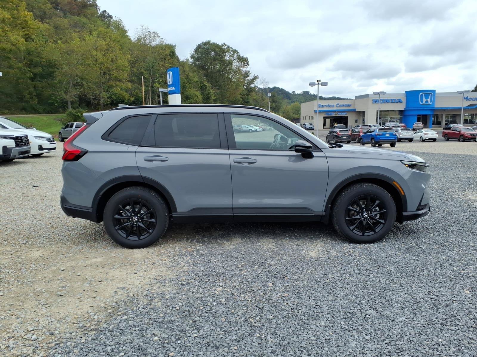 New 2027 Honda CR-V Sport-L image 4