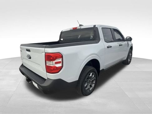 Used 2025 Ford Maverick XLT w/ Equipment Group 302A AWD/4WD image 5