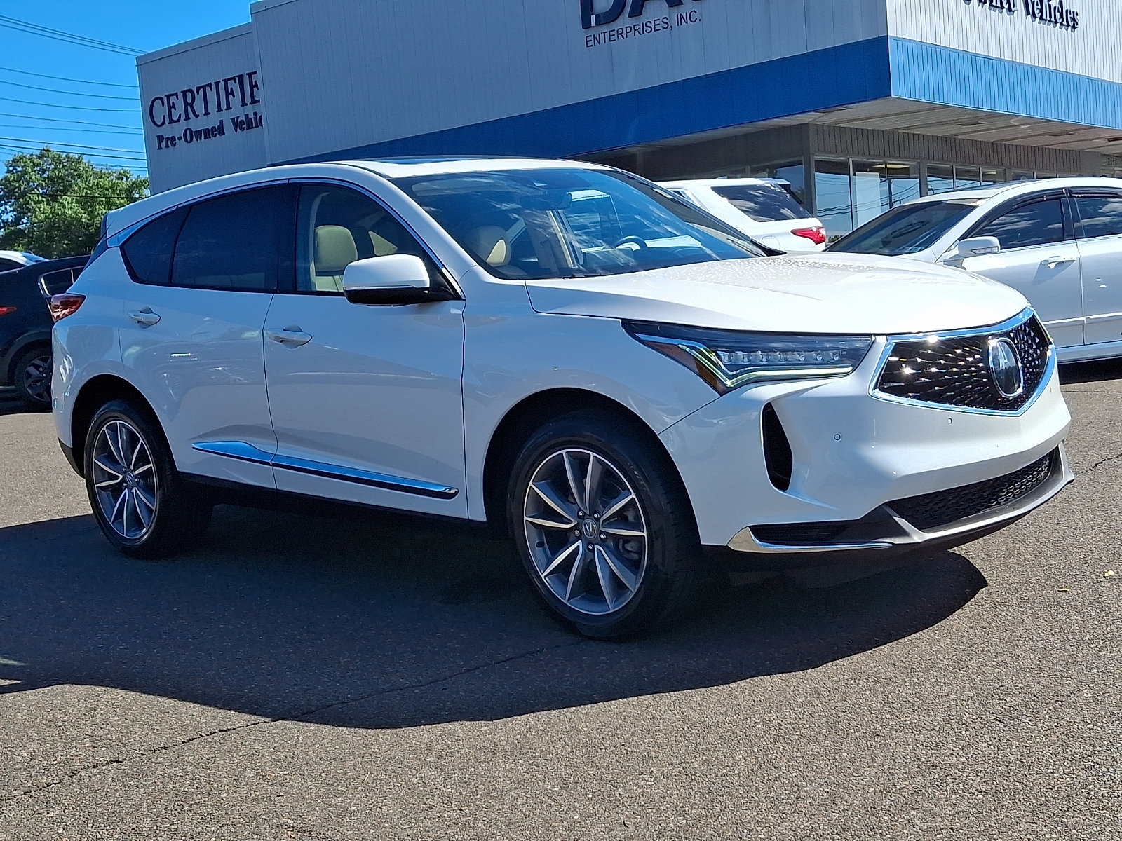 Certified 2023 Acura RDX w/ Technology Package AWD/4WD image 3