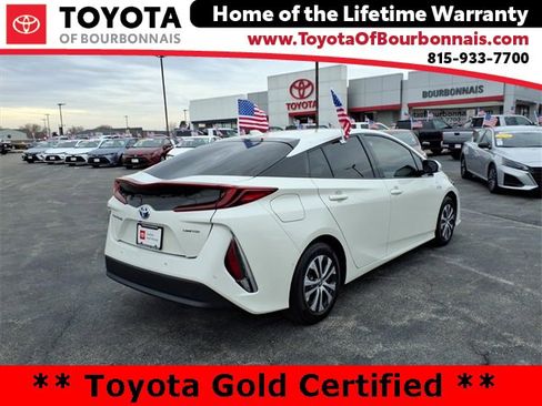 Certified 2020 Toyota Prius Prime Limited image 3
