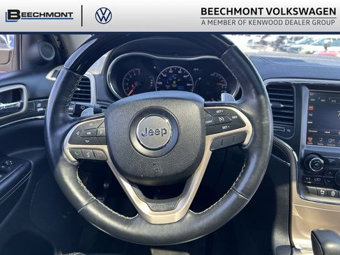 Used 2016 Jeep Grand Cherokee Overland AWD/4WD image 10