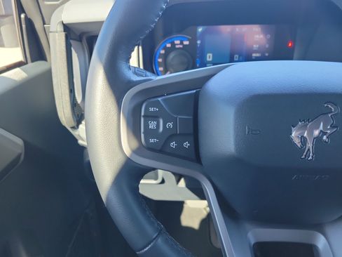 Certified 2024 Ford Bronco Black Diamond image 12