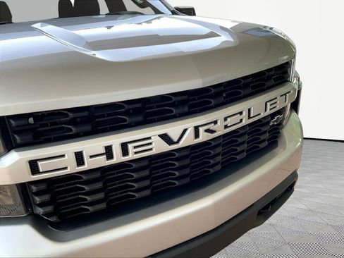 Used 2021 Chevrolet Silverado 1500 Custom AWD/4WD image 31
