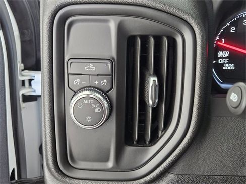 Used 2023 GMC Sierra 1500 Pro w/ Convenience Package image 24
