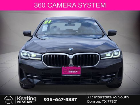Used 2021 BMW 530i w/ Premium Package RWD image 9