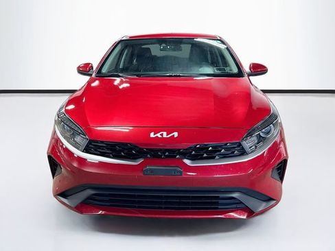 Used 2024 Kia Forte LXS FWD image 2