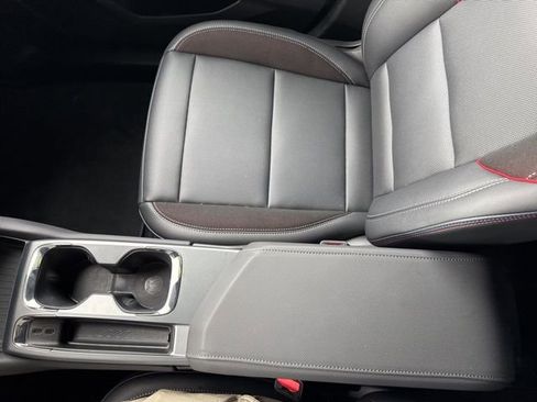 New 2025 Chevrolet Equinox EV RS FWD image 29