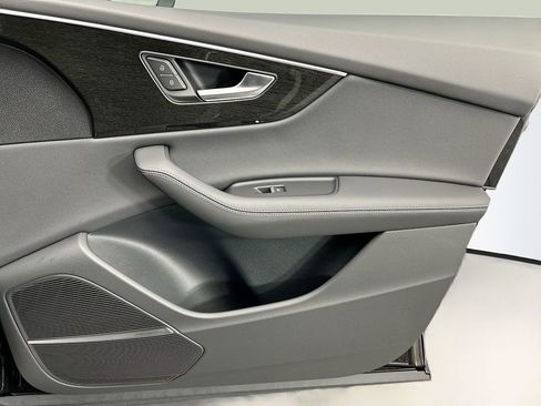 New 2026 Audi Q8 Premium Plus image 24