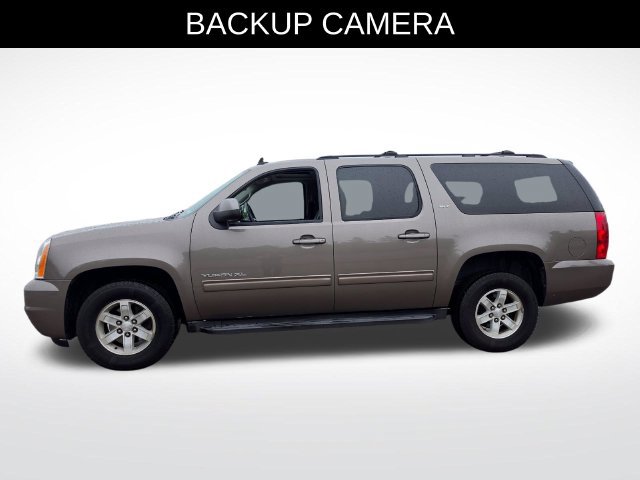 Used 2013 GMC Yukon XL SLT w/ SLT-2 Equipment Package AWD/4WD image 2