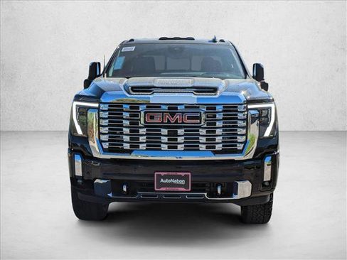 New 2026 GMC Sierra 2500 Denali w/ Denali Reserve Package image 2