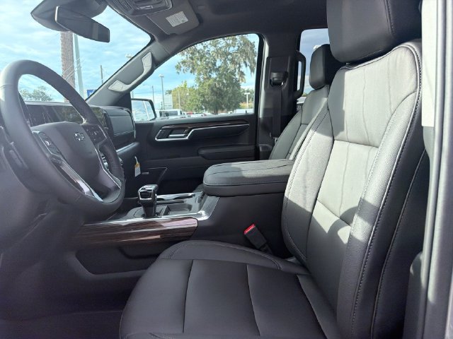New 2026 Chevrolet Silverado 1500 RST w/ RST All Star Premium Package AWD/4WD image 17