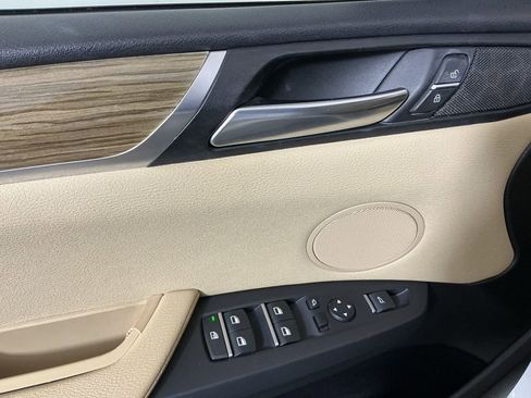 Used 2017 BMW X3 xDrive28i image 19