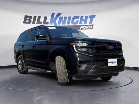 Certified 2025 Ford Expedition Active image 7