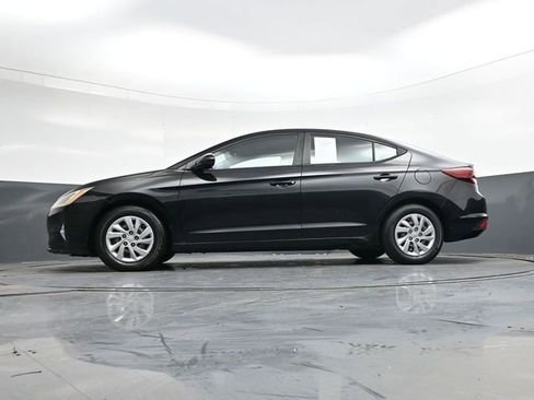 Used 2019 Hyundai Elantra SE image 34