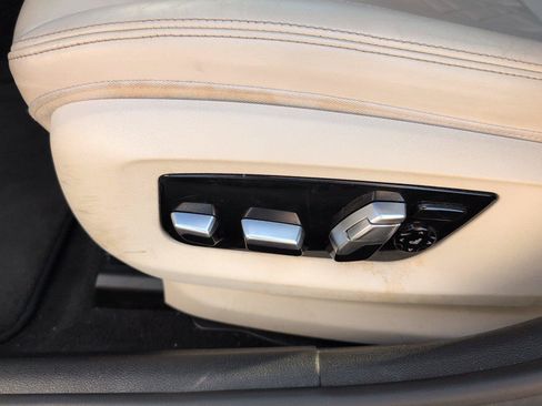 Used 2018 BMW M550i xDrive AWD/4WD image 13