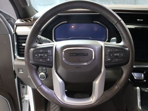 Used 2023 GMC Sierra 1500 Denali w/ Denali Reserve Package AWD/4WD image 13