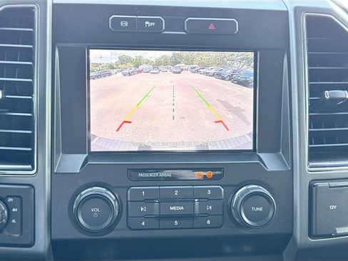 Used 2022 Ford F350 XLT AWD/4WD image 29