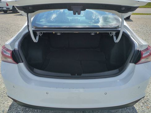 Used 2024 Chevrolet Malibu LT FWD image 30