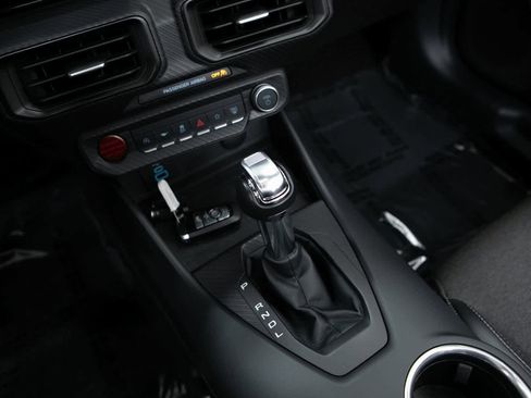 Used 2024 Ford Mustang Convertible image 20