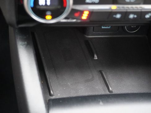 Used 2021 Ford Escape Titanium w/ Titanium Elite Package image 39