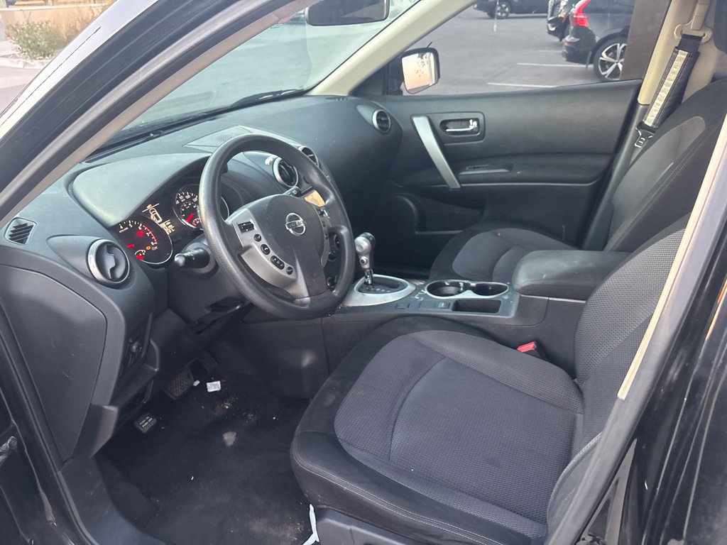 Used 2012 Nissan Rogue SV AWD/4WD image 3