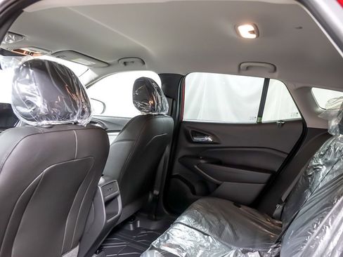 New 2026 Chevrolet Trax LT w/ Driver Confidence Package image 13