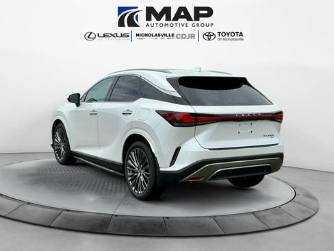 Used 2024 Lexus RX 350 w/ Convenience Package AWD/4WD image 3